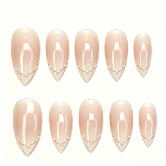 Pearl Chain French Nails
